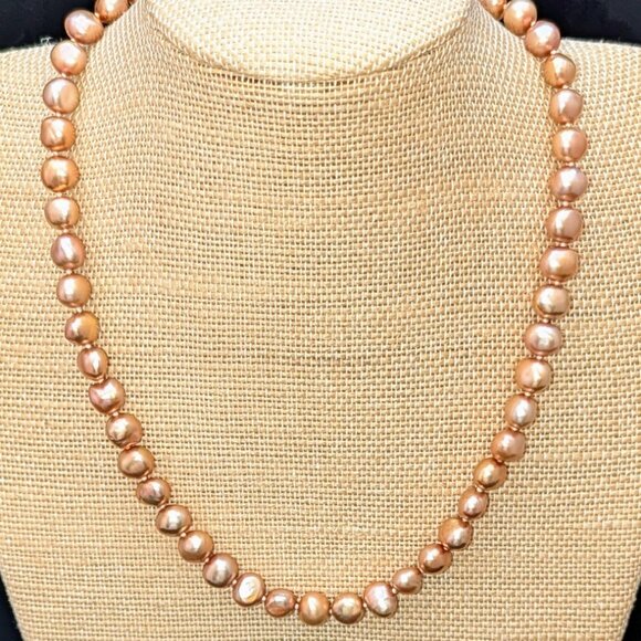 Golden South Sea Pearls Baskin Brothers Jewelry - Stunning Golden South Sea Pearl Necklace Single Strand Pearls 14K Gold